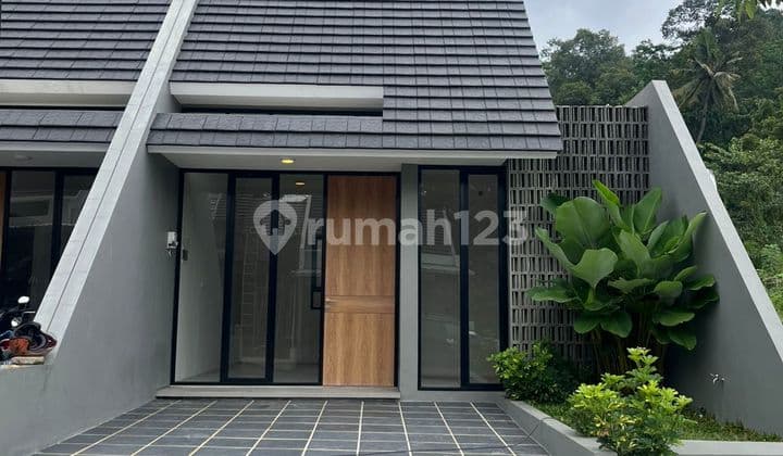 Ready Stok Rumah Siap Huni Banyumanik, Semarang
