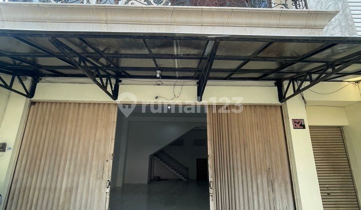 For sale: 2-story Ruko in Supriyadi Pedurungan, Semarang For sale: 2-story Ruko in Supriyadi Pedurungan, Semarang