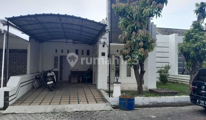 Rumah Sewa Puri Indah Regency