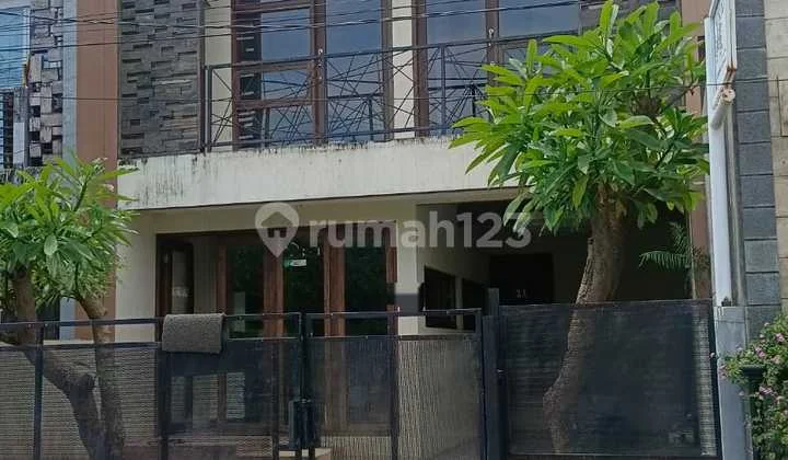 Disewakan.rumah 2 Lantai(Furnished)Di Kota.cirebon