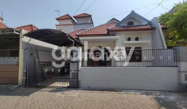 Jual cepat Ploso timur I Baru renovasi siap huni