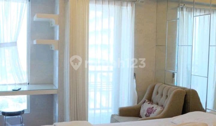 Murah Disewakan Apartemen Tanglin Pakuwon Mall Tipe Studio Full Furnished Lantai 18 Best Pool View Akses Pakuwon Mall, Ptc , Supermall