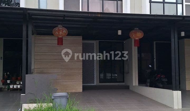 Dijual Rumah North West Central Citraland Surabaya Dekat Sekolah Citra Berkat, Sport Center