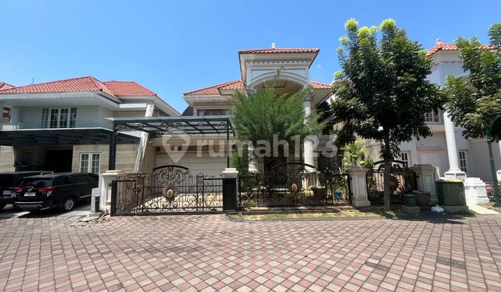 Rumah Classic Modern Regency 21 Surabaya