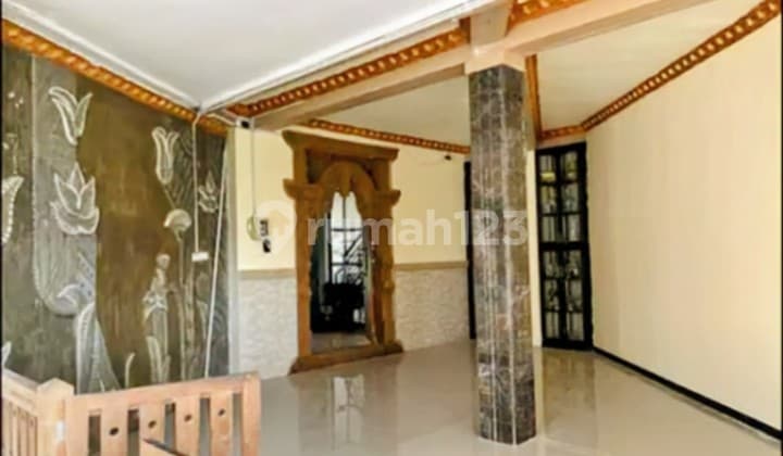 Ready-to-Occupy House Near Undip in Banyumanik Area