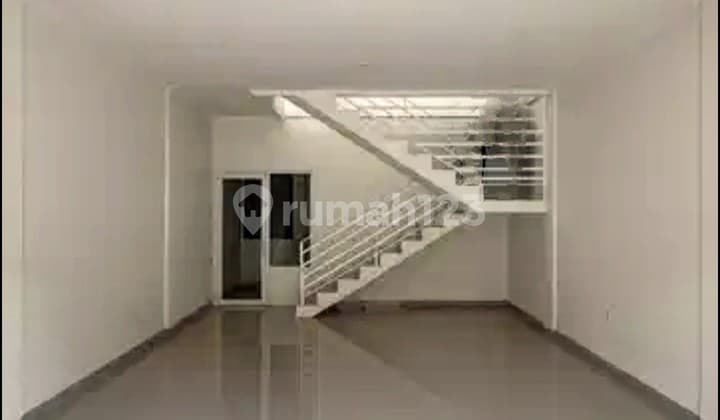 Ruko Baru di Ngalian