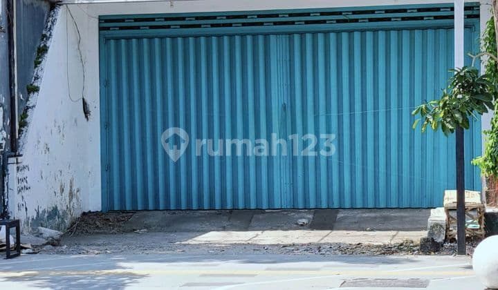 Ruko di Pusat Bisnis Siap Pakai di Jombang