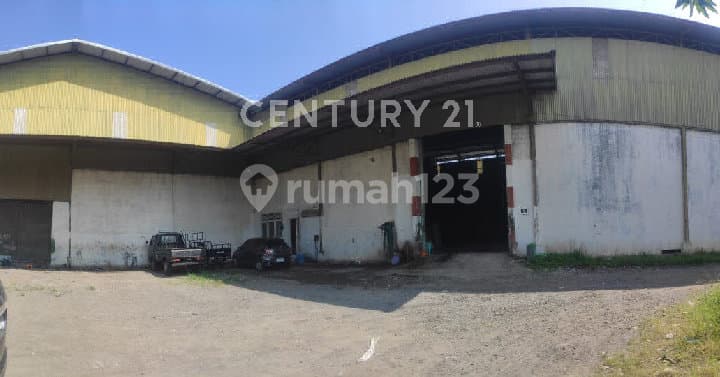 Gudang Luas di Lokasi Pergudangan Jl.petireman, Cirebon