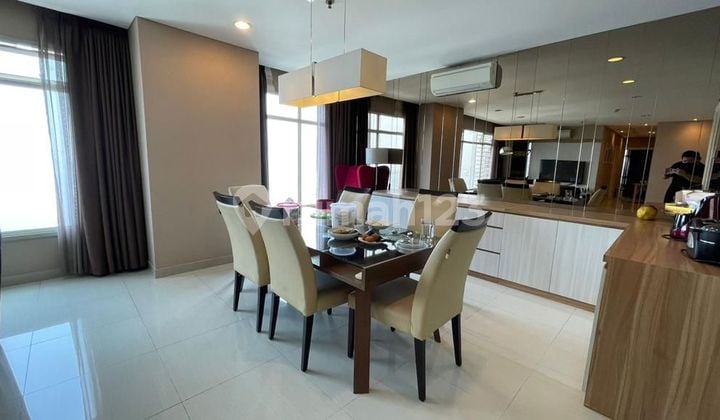 Apartemen cantik fully furnished view pantai