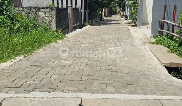 Rumah 2 Lt Pd. Kacang - Belakang Graha Raya Bintaro