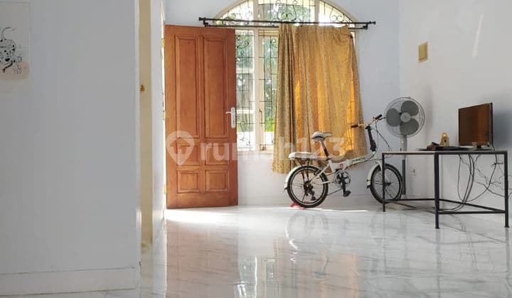 Disewakan Rumah Regensi Melati Mas Harga Nego