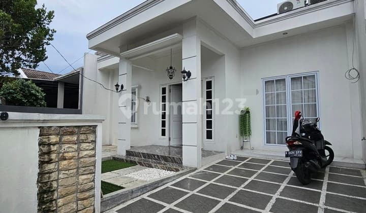 Dijual Rumah Semi Furnish Harga Nego Di Bintaro