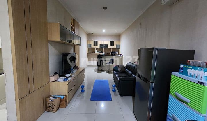 Rumah Rapi Dan Bagus. Dikawasan Yg Lagi Viral.