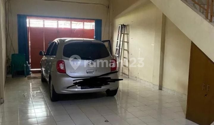 Ruko Dilokasi Padat Penduduk. Cocok Buat Usaha