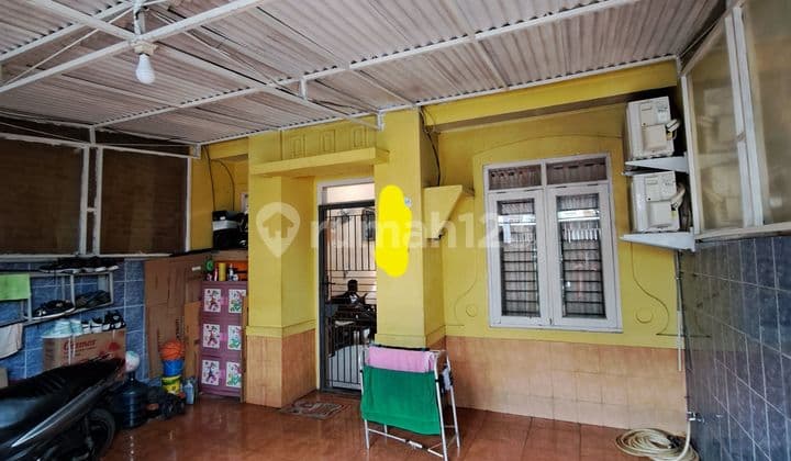 Rumah dilokasi yg Aman dan Nyaman. On gate system.