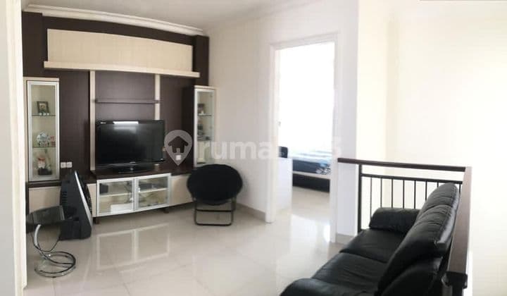 Jual Cepat. Rumah Rapi, Dilokasi Strategis. Siap Huni.