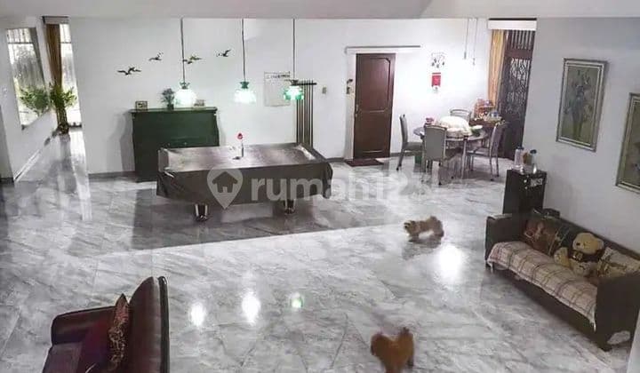 Rumah Luas Dilokasi Premium Dijakarta Barat