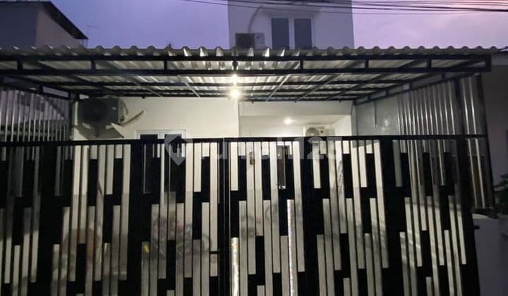 Rumah 2 Lantai SHM Baru minimalis bebas banjir di BCS kelapa gading