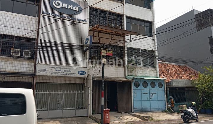 Dijual ruko bahan bangunan keramik saniter di pinangsia