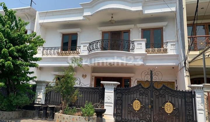 Rumah Dijual Cepat 2 Lantai 4 Kamar Bebas Banjir di Kelapa Gading