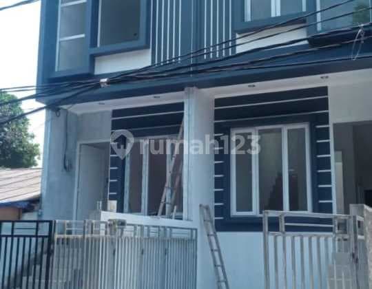 Jual Murah.....Rumah Cantik Minimalis........Brand New.....Di Kelapa Gading