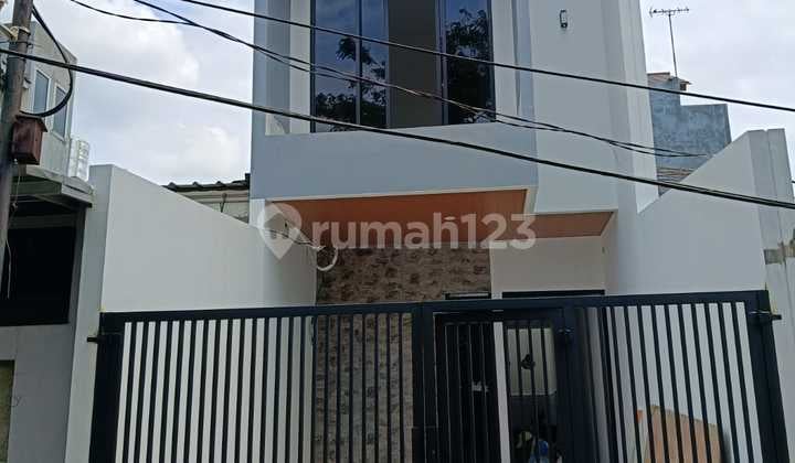 Jual Murah......Rumah Minimalis Baru.....2 Lantai ...3 Kamar.......Bebas Banjir..Di Sunter Mas.....