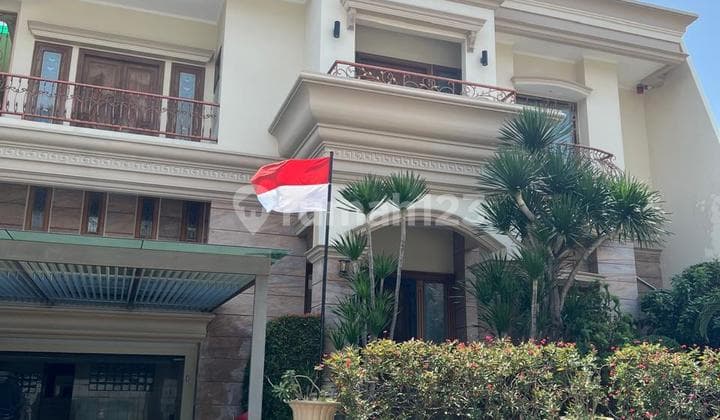 Dijual Murah Rumah Mewah 5 Kamar Tidur Bebas Banjir di Bgm Kelapa Gading