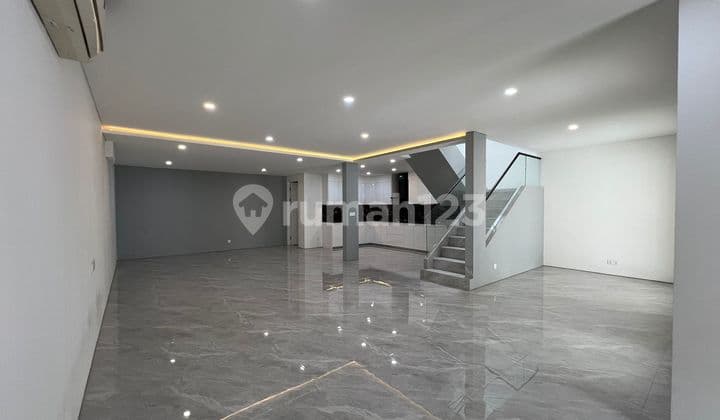 Jual Murah Rumah Minimalis 3 Lantai Bebas Banjir di Kelapa Gading