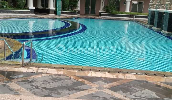 Cheap Sale Fully Furnished 2-Bedroom Apartment in Mediteranian Kelapa Gading