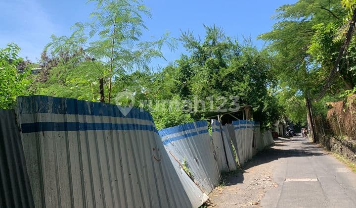For lease, a rare and beautiful plot in the premium Sanur area.