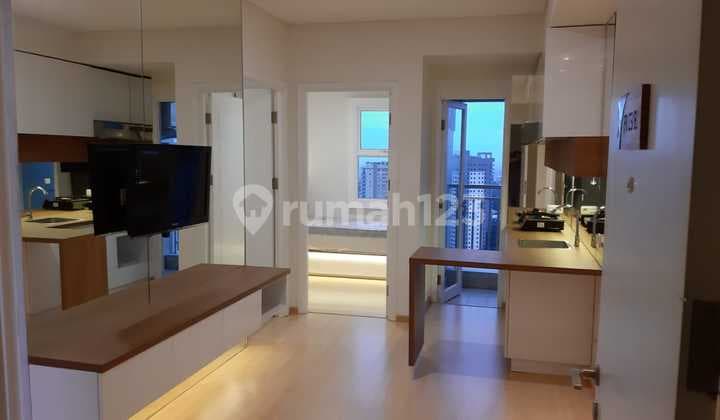 Jual Apartemen Parahyangan Residences 2 Kamar Tidur Furnished Bagus Sekali dekat Unpar