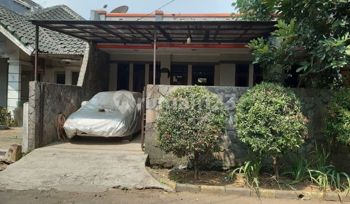 JUAL RUMAH JALAN KASTUBA, PASADENA, BANDUNG.