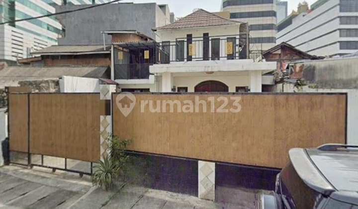 Rumah Bagus Strategis di Menteng Kebon Sirih Jakarta Pusat