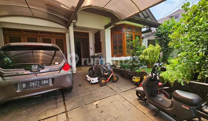 Rumah Bagus di Bintaro Sektor 1 Cendrawasih Jakarta Selatan