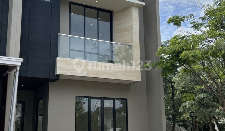 Brand New Azura Vanyapark Bsd House