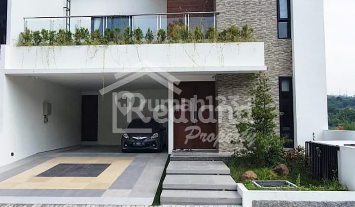 Rumah di Montana Jangli, Semarang Yl Tt 5279