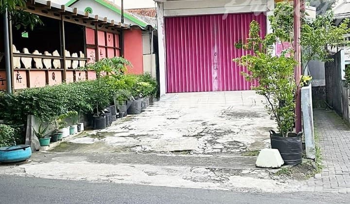 Ruko di Untung Suropati , Semarang Vn Tt 6595