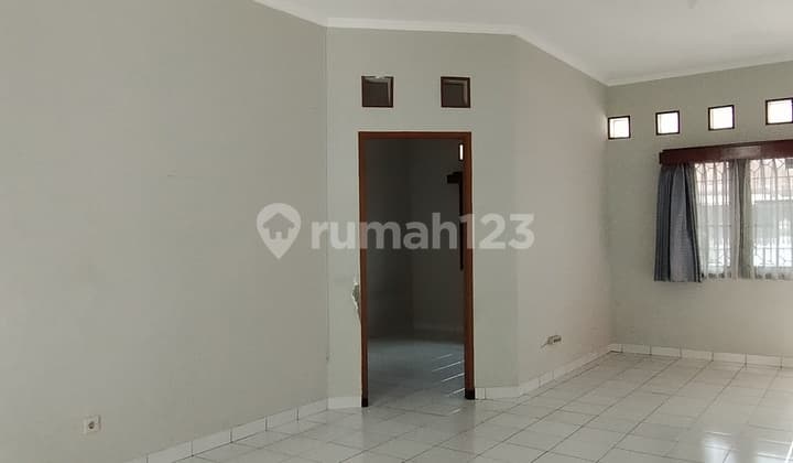 Rumah 3 Kamar Di Sayap Bkr, Sriwijaya