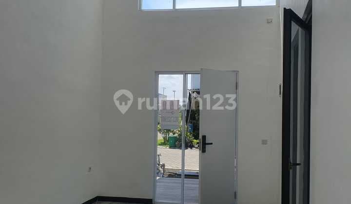 Quick Sale: Modern Move-in Ready Home in Griya Hati Hijau, Candi Sidoarjo