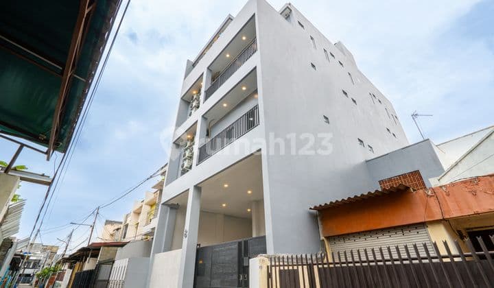 45 Boarding Rooms Fully Furnished Grogol Petamburan