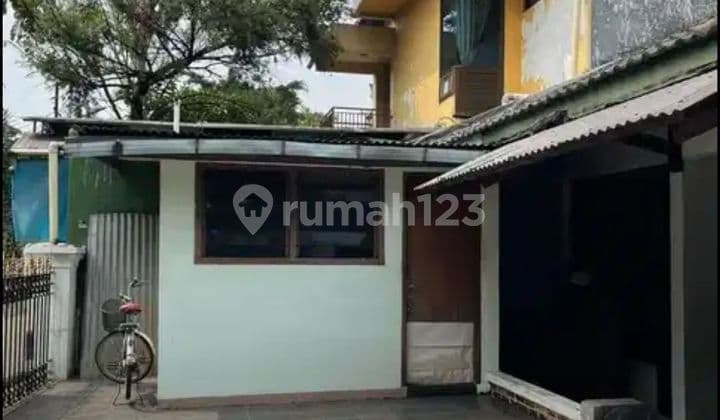 Dijual murah rumah induk + kostan di bendungan hilir Jakarta pusat