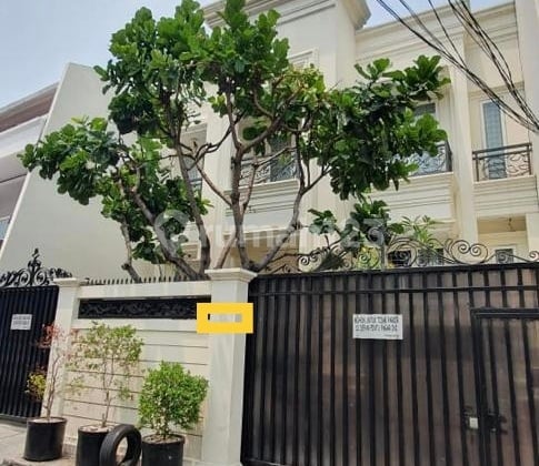 Rumah Mewah Siap Huni Kebon Kacang Tanah Abang