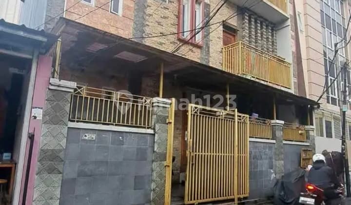 Kostan Full Huni 38 Kamar Kebon Kacang