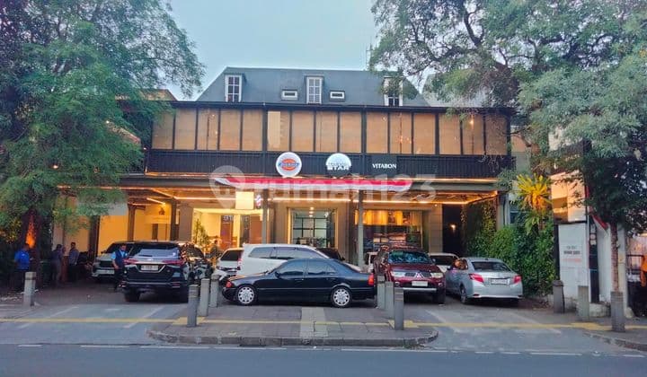 Gedung / Tempat Usaha di Kemang Bangka