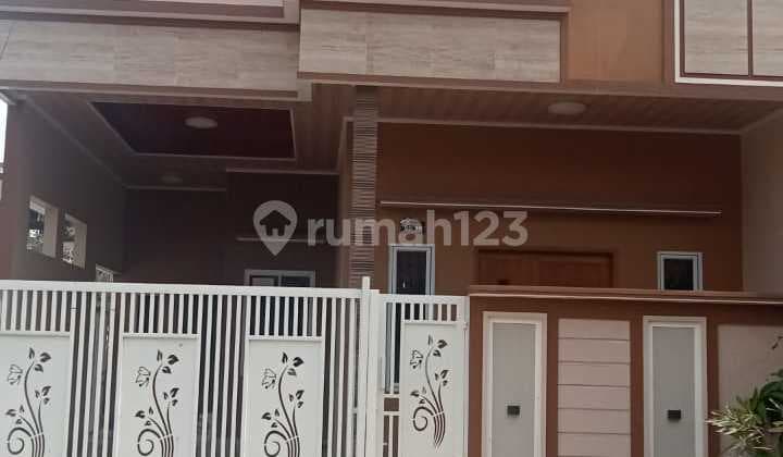 Rumah 2 Lantai Baru , Murah di Simprug Poris Tangerang
