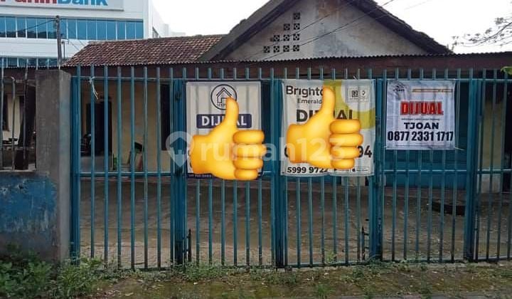 Rumah Tua Di Jl Merdeka Raya Tangerang
