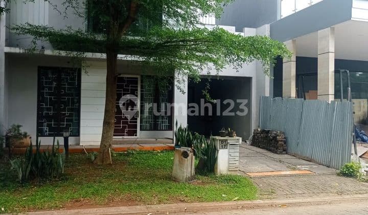 Quick sale house in Foresta, BSD.