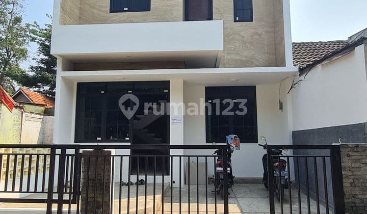 Dijual Rumah Baru Siap Pakai Di Graha Bunga, Bintaro.
