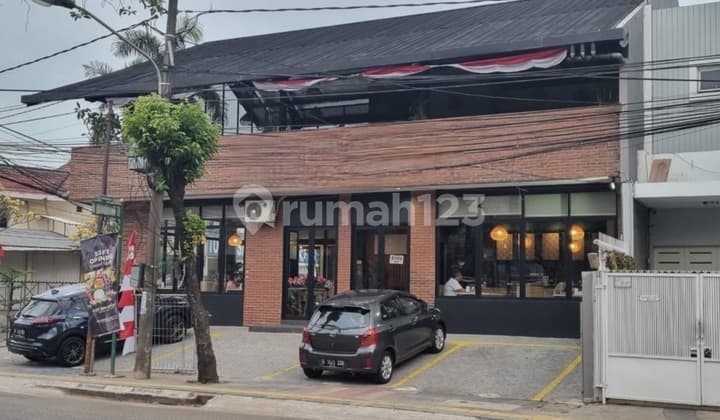 Dijual Cepat Cafe & Resto Di Nusa Loka ,bsd