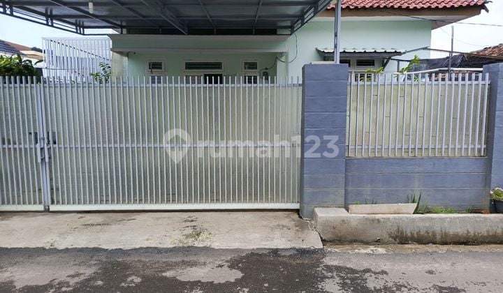 Beautiful House in the City Center